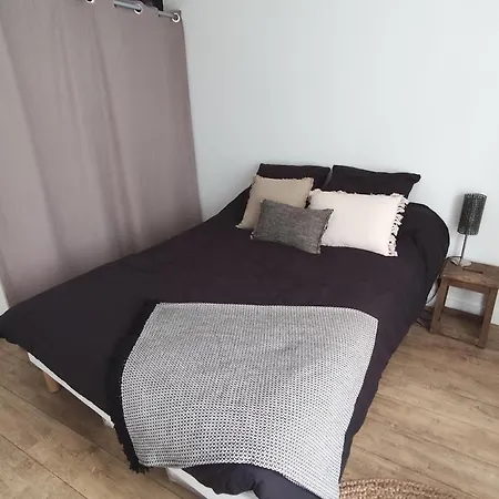 65m2 Proche Centre Ville, Parking Apartment *